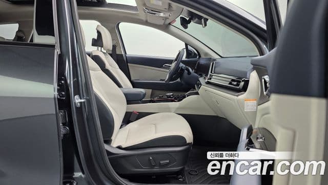 Kia Sportage 2023 — Şəkil 33/34