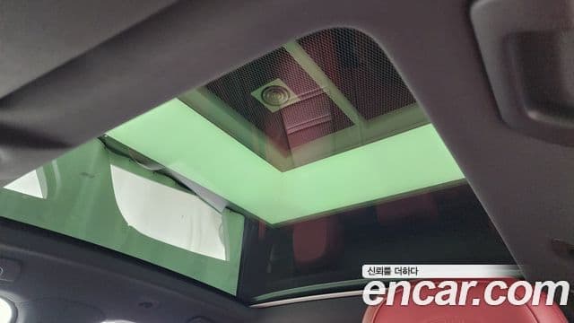 Porsche Cayenne 2020 — Photo 19/20