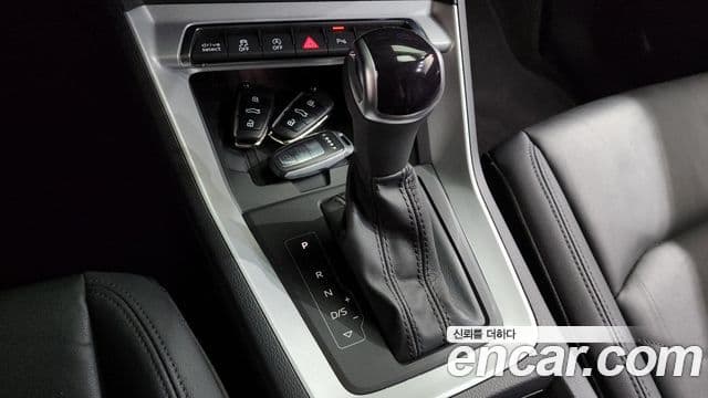 Audi Q3 2022 — ფოტო 9/20