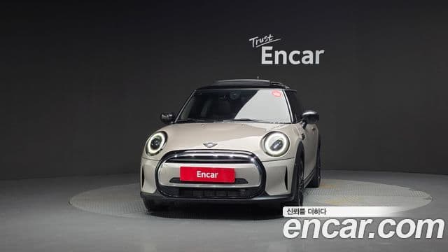 Mini Cooper 2023 — ფოტო 2/20