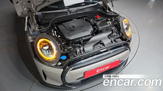 Mini Cooper 2023 — ფოტო 5/20