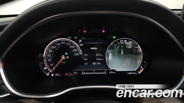 Genesis Electrified G80 2020 — Şəkil 8/20