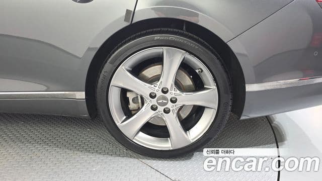 Genesis G80 2020 — ფოტო 28/35