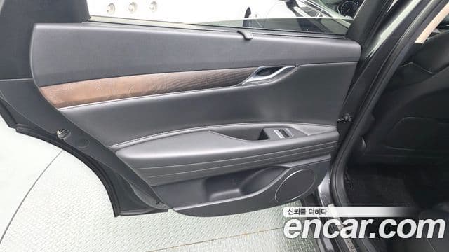 Genesis G80 2020 — ფოტო 8/35