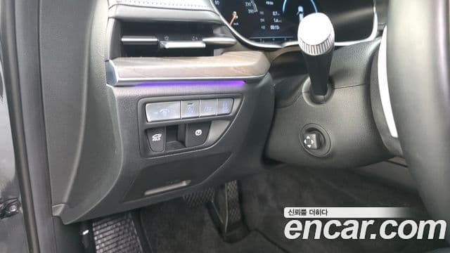 Genesis G80 2020 — ფოტო 25/35
