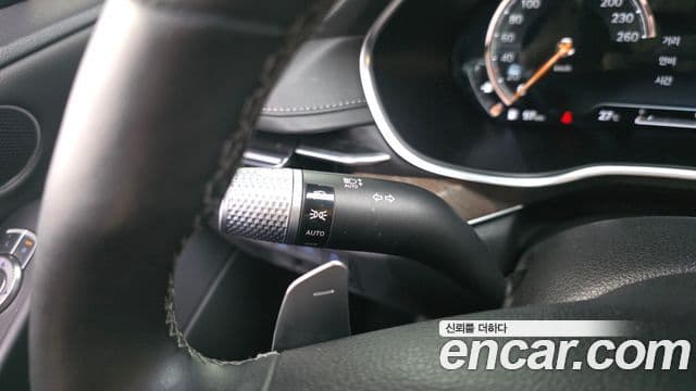 Genesis G80 2020 — ფოტო 31/35