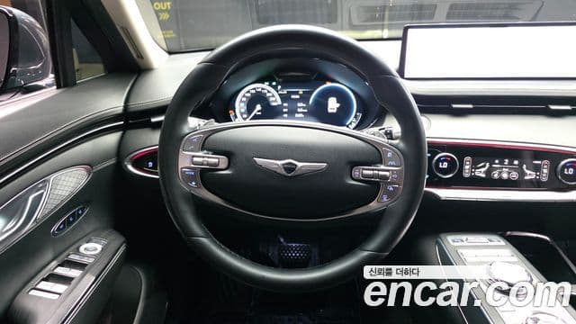 Genesis GV70 2021 — Şəkil 13/20