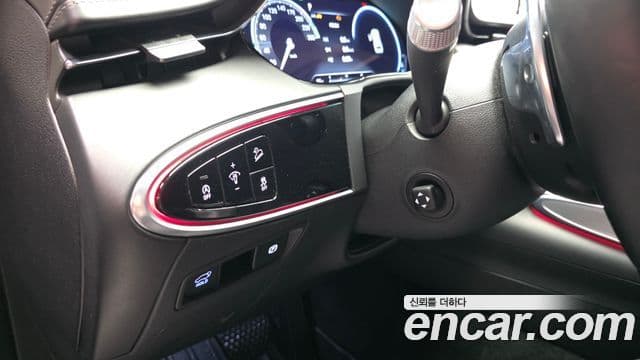 Genesis GV70 2021 — Şəkil 18/20