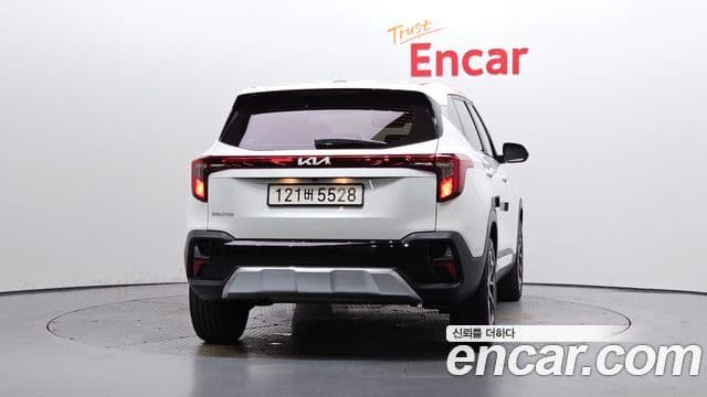 Kia Seltos 2025 — ფოტო 3/20