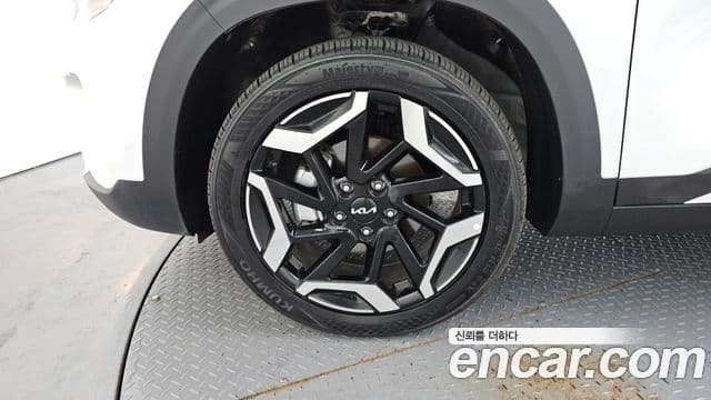 Kia Seltos 2025 — ფოტო 4/20