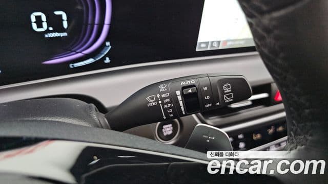Kia Seltos 2025 — ფოტო 17/20