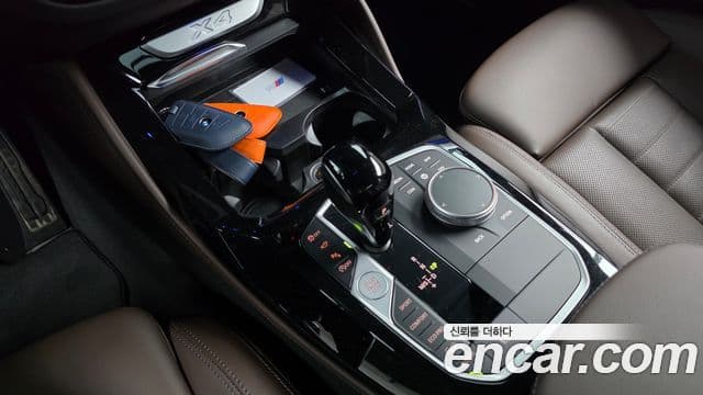 BMW X4 2025 — Şəkil 9/20