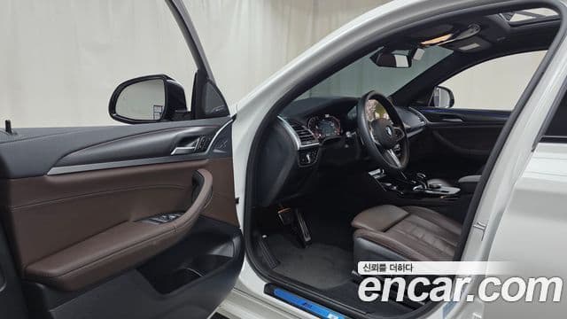 BMW X4 2025 — Şəkil 10/20