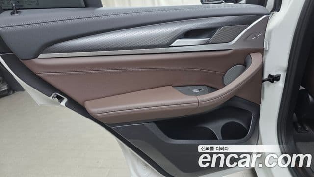 BMW X4 2025 — ფოტო 2/31