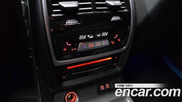 BMW X7 2021 — Photo 5/33