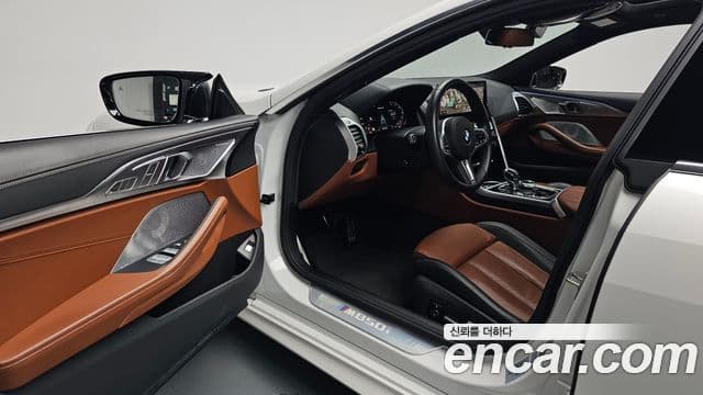 BMW 8 Series 2024 — Şəkil 10/20