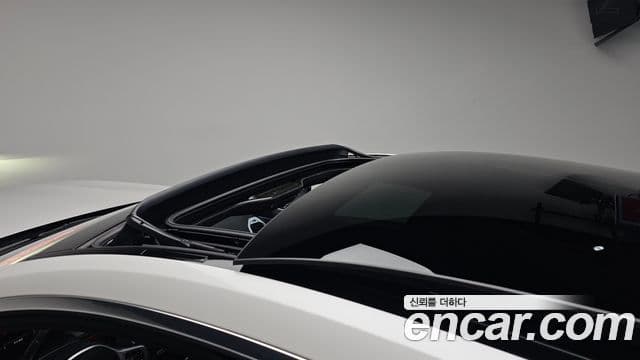 BMW 8 Series 2024 — Şəkil 16/20