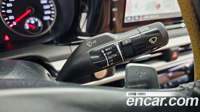 Kia K5 2021 — Şəkil 19/20