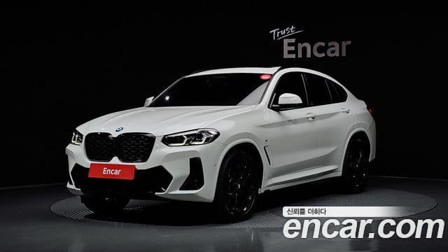 BMW X4 2025 — Фото 1/20