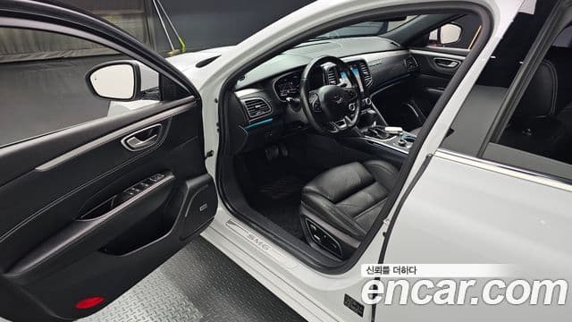 Renault Samsung SM6 2020 — Фото 10/20