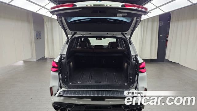 BMW X5 2025 — ფოტო 17/20