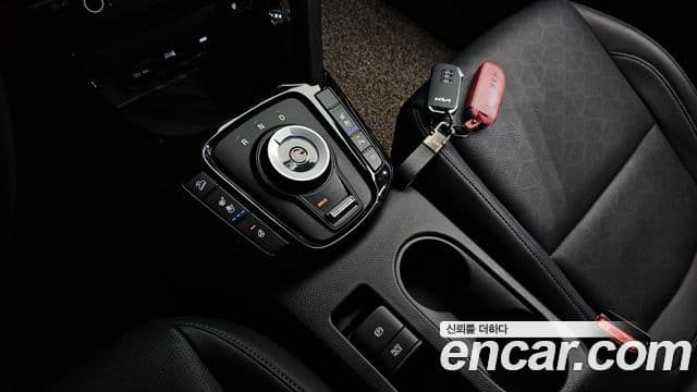 Kia Seltos 2024 — ფოტო 9/20