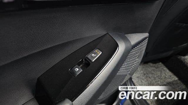 Kia Seltos 2024 — ფოტო 19/20