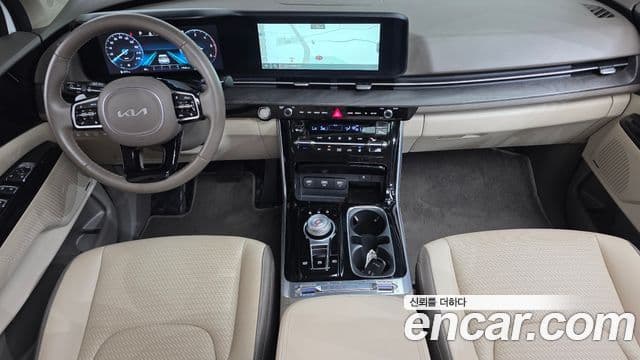 Kia Carnival 2023 — Şəkil 9/20