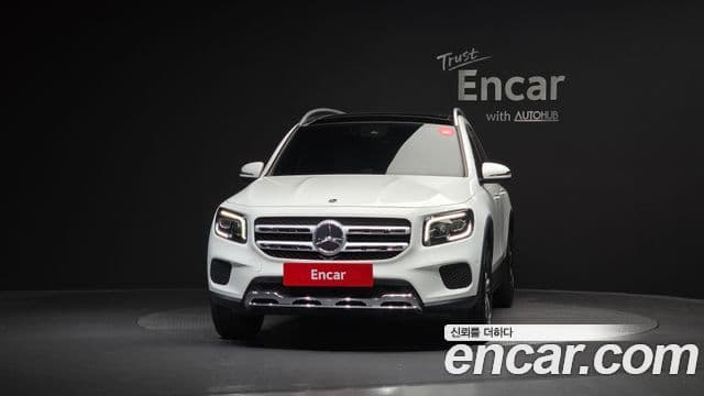 Mercedes-Benz GLB-Class 2021 — Şəkil 3/20