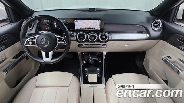 Mercedes-Benz GLB-Class 2021 — Şəkil 7/20
