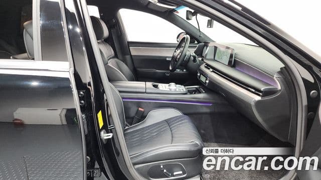 Genesis G90 2023 — Photo 34/37