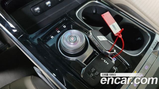 Kia Carnival 2022 — Şəkil 9/20