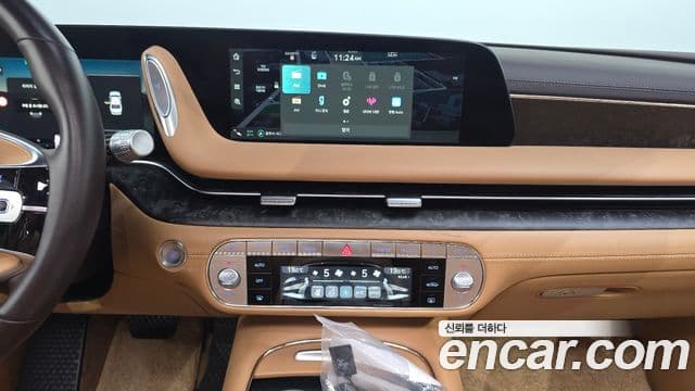 Genesis G90 2022 — Photo 14/20