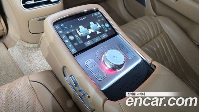 Genesis G90 2022 — Photo 9/20