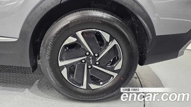 Kia Sportage 2022 — Şəkil 5/20