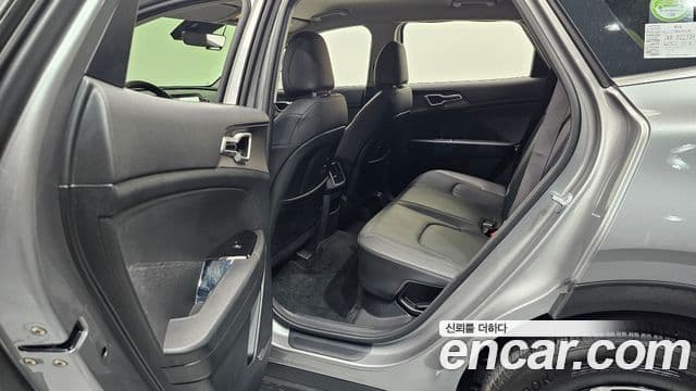 Kia Sportage 2022 — Şəkil 11/20