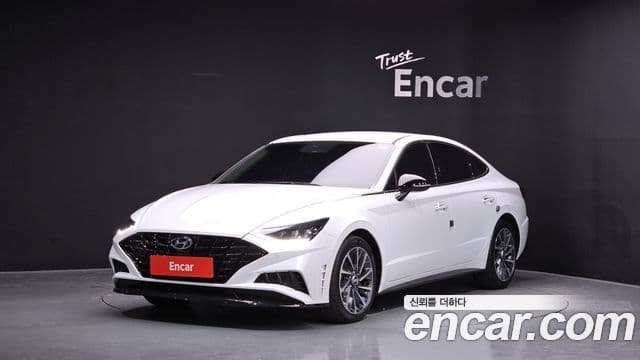 Hyundai Sonata 2021 — ფოტო 1/20