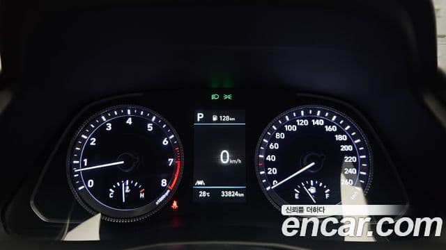 Hyundai Sonata 2021 — ფოტო 8/20