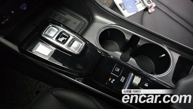 Hyundai Sonata 2021 — ფოტო 9/20