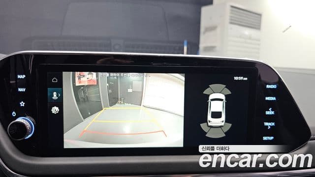 Hyundai Sonata 2021 — ფოტო 14/20