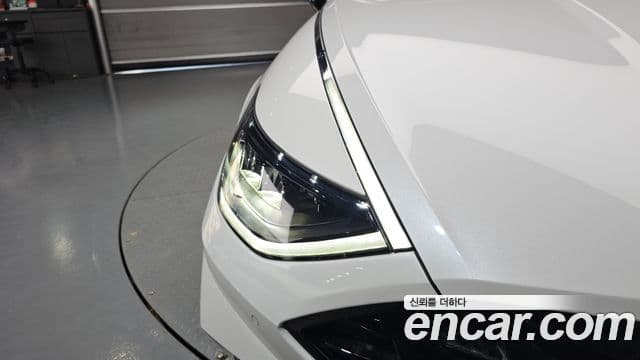 Hyundai Sonata Hybrid 2021 — ფოტო 30/34