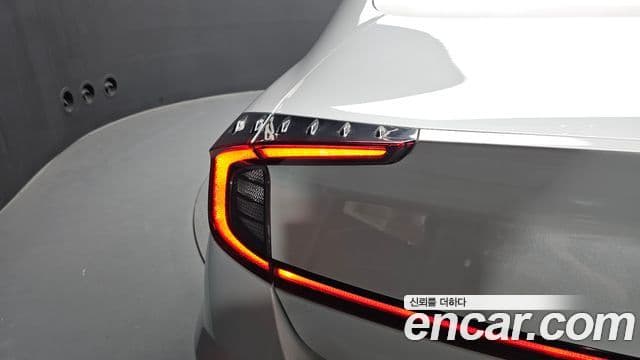 Hyundai Sonata Hybrid 2021 — ფოტო 22/34