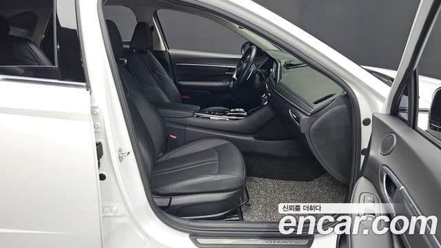Hyundai Sonata Hybrid 2021 — ფოტო 3/34
