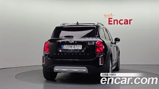 Mini Cooper Countryman 2023 — ფოტო 4/20