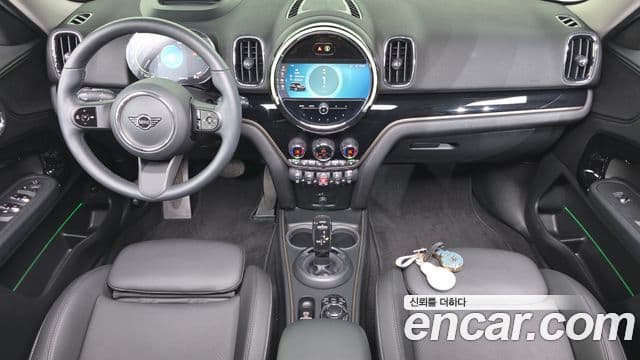 Mini Cooper Countryman 2023 — ფოტო 7/20