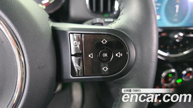 Mini Cooper Countryman 2023 — ფოტო 18/20