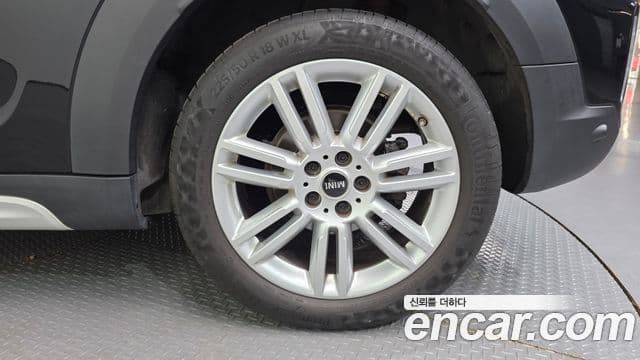 Mini Cooper Countryman 2023 — Photo 23/38