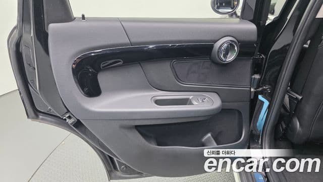 Mini Cooper Countryman 2023 — Photo 7/38