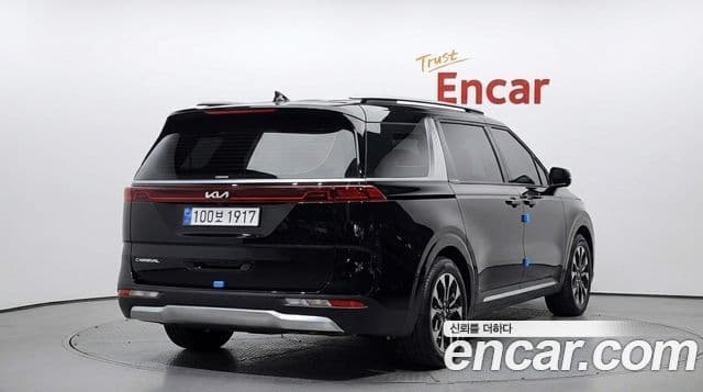 Kia Carnival 2023 — Şəkil 2/20