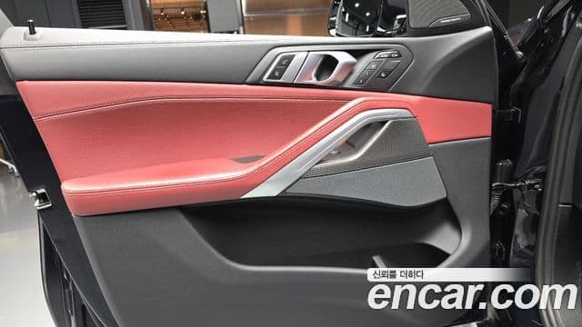 BMW X6 2021 — Photo 16/29